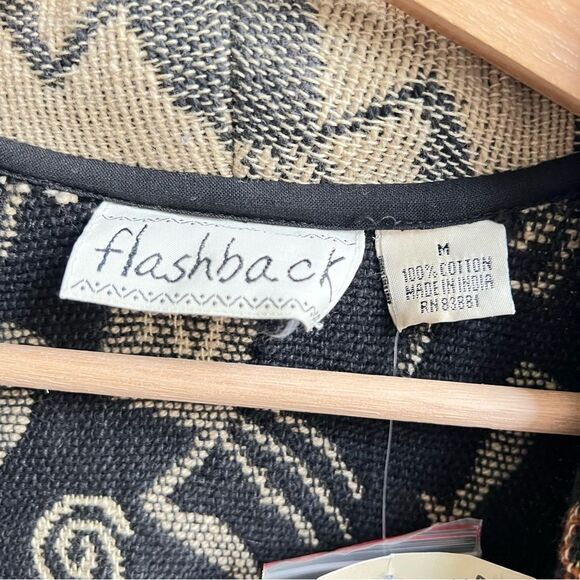 Flashback Aztec crop jacket Vintage tapestry jacket. One button closure Size M - Picture 2 of 6